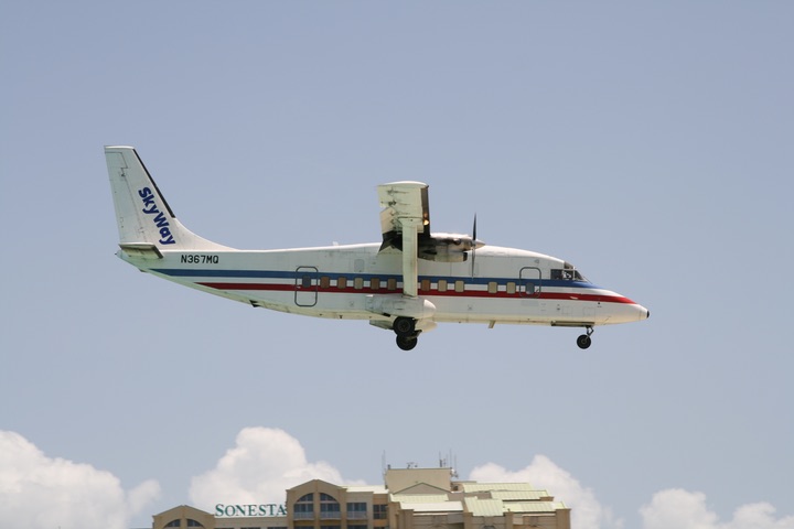 Short SD-360-100 MahoBeach