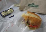 ヨセミテ　Degnans Deli　サンドウィッチ